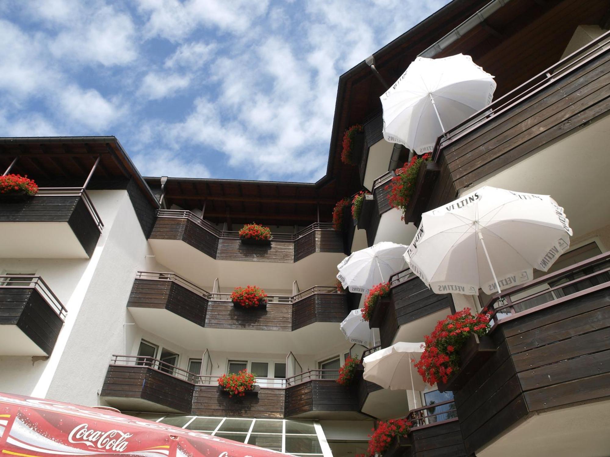 Landhotel Henkenhof Willingen Экстерьер фото