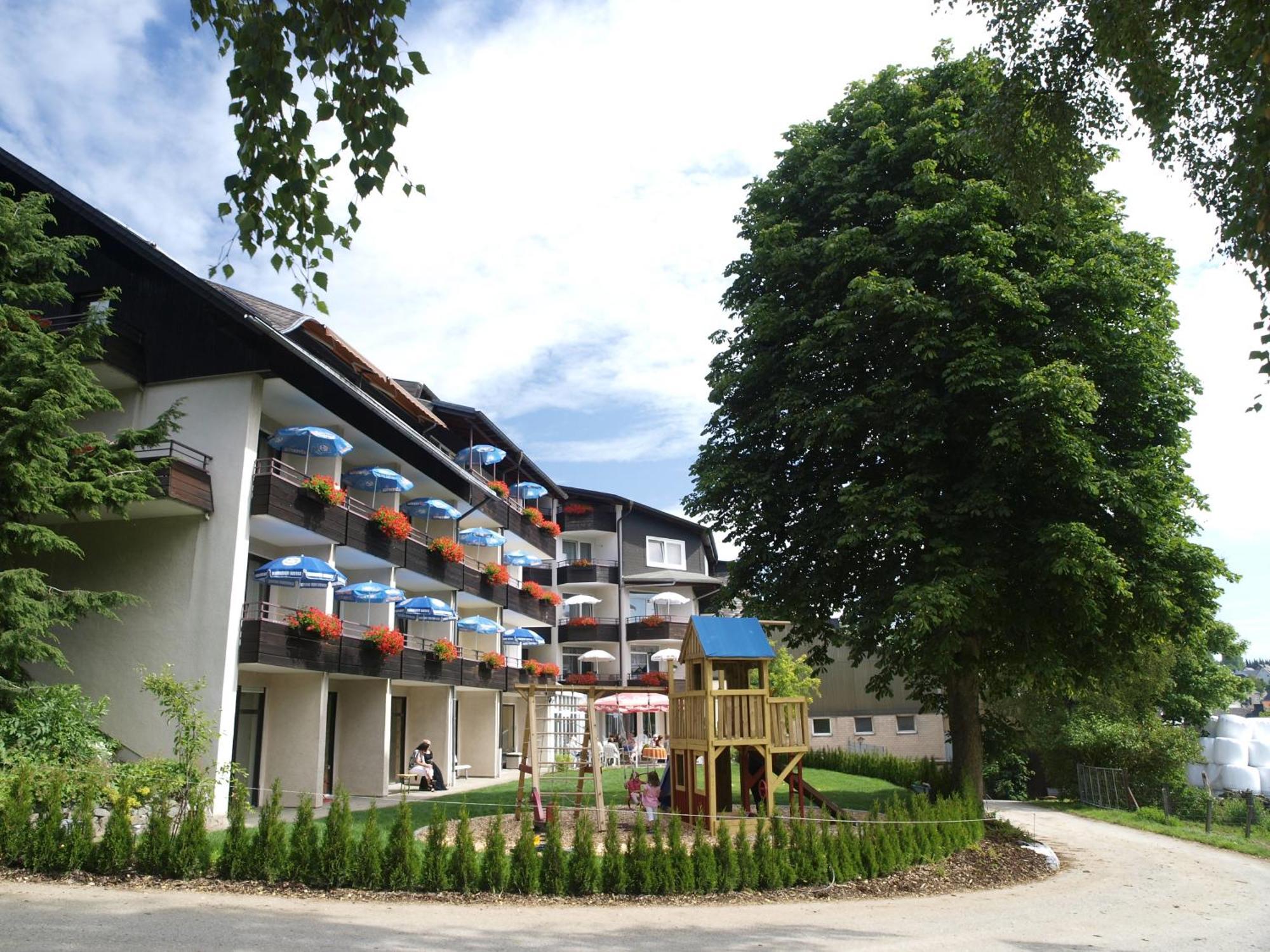 Landhotel Henkenhof Willingen Экстерьер фото
