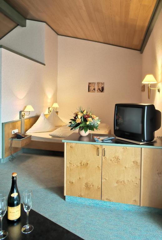 Landhotel Henkenhof Willingen Номер фото