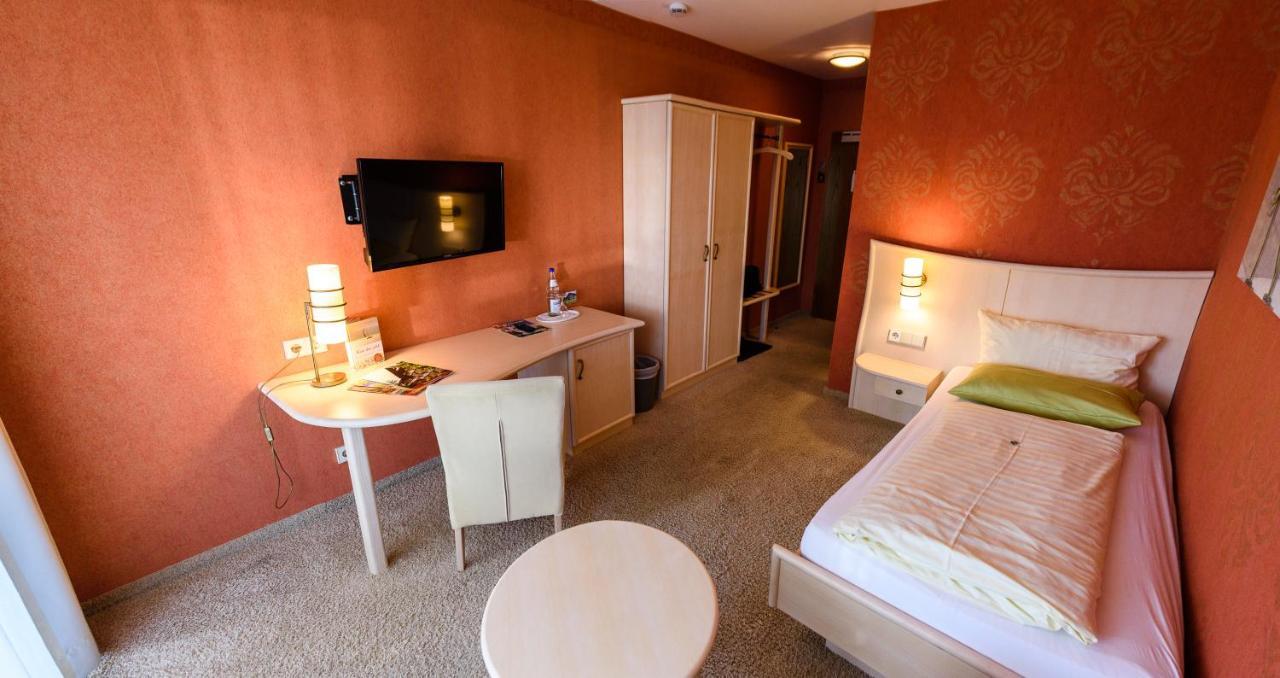Landhotel Henkenhof Willingen Экстерьер фото