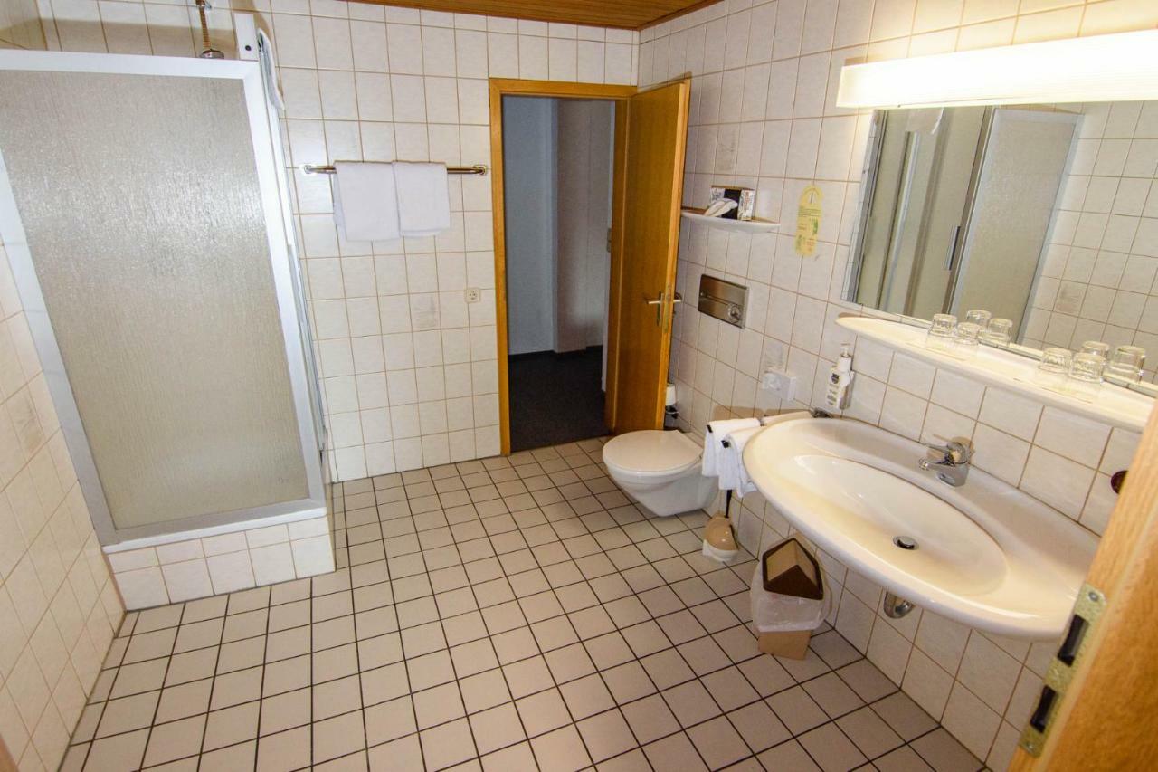 Landhotel Henkenhof Willingen Экстерьер фото